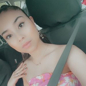 Meet your Posher, Bella